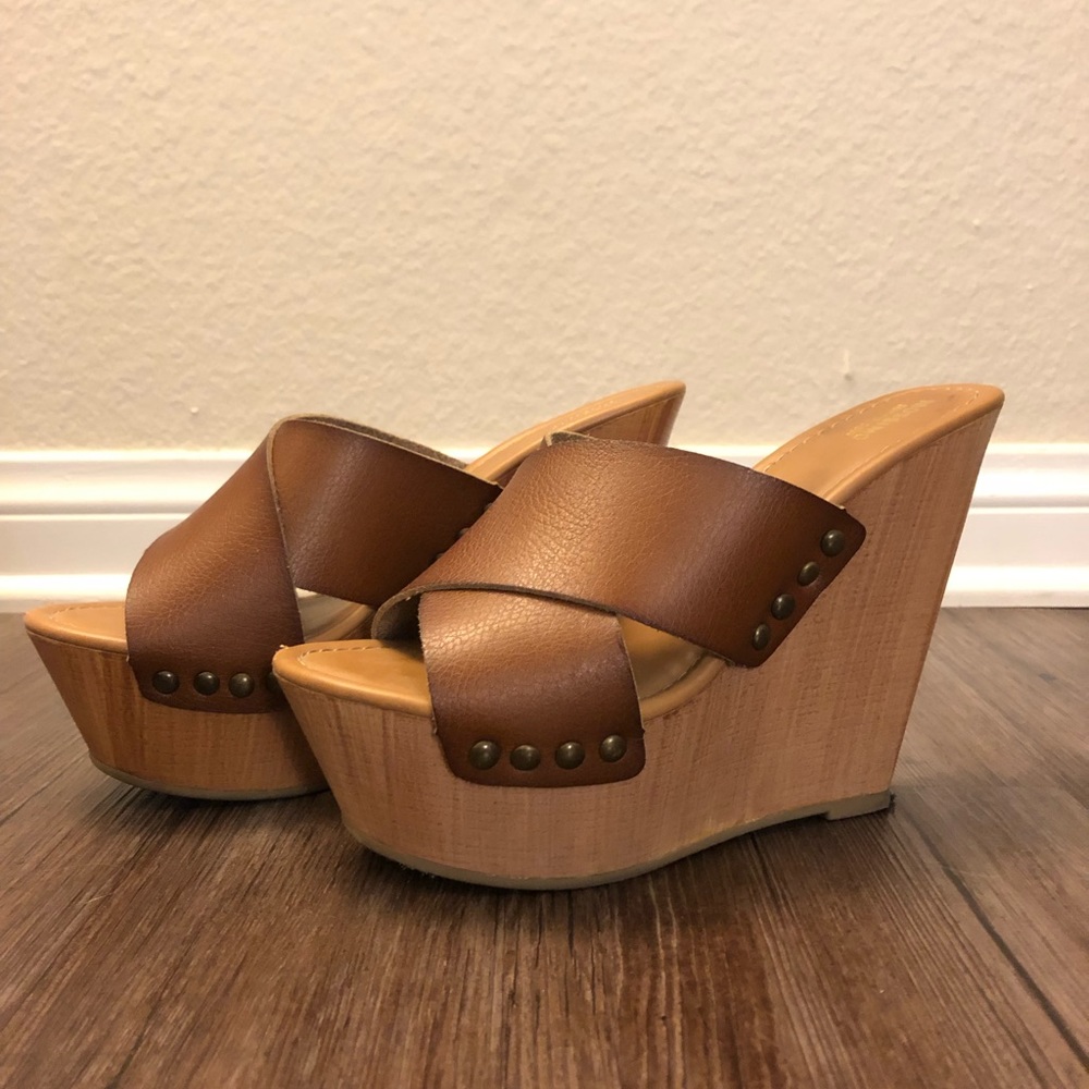 Target - Poolside Wedges